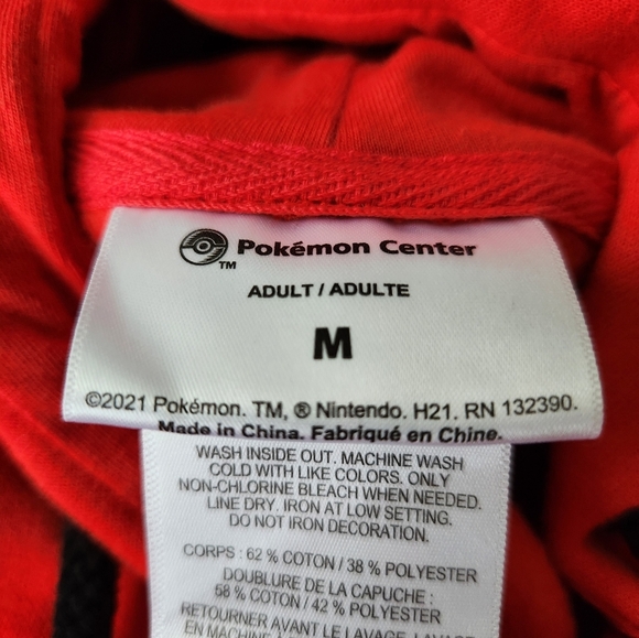 Pokemon Red Pullover Hoodie Adult Size Medium NWOT - Picture 5 of 6